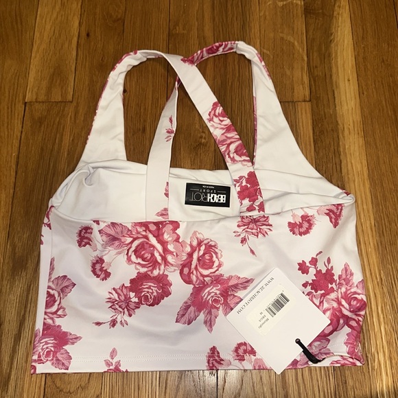 Beach Riot Rose Sports Bra - Picture 2 of 3